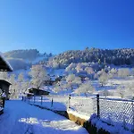 度假居 анничка