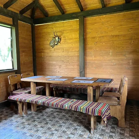 Nyaraló анничка *